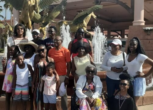 Discover Nassau with Nassau Experience Taxi and Tour